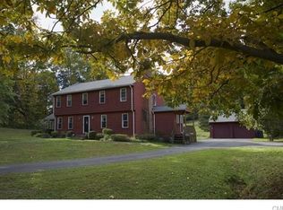 550 Hill Farm Rd, Fairfield, CT 06824