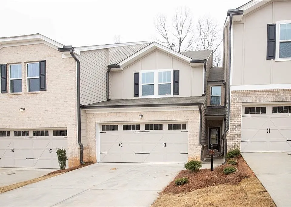116 Cedar Ln