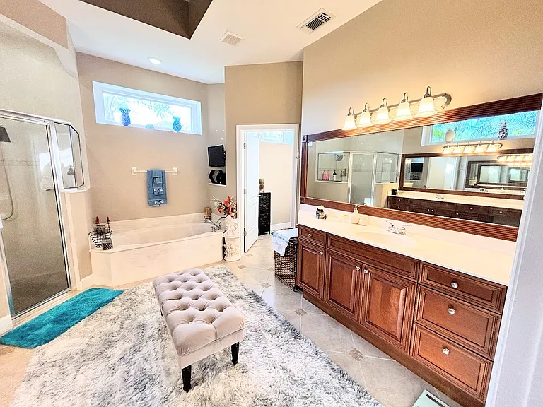 855 SW Grand Reserves Blvd — Photo 22