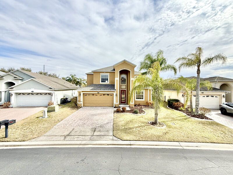 1st image of 593 Fairhaven Dr