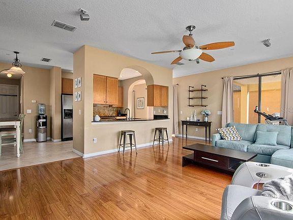 5th image of 10072 Silver Laurel Way