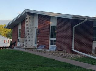 726 13th Ave NW #8208535, Clinton, IA 52732