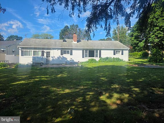 2nd image of 5928 Quinn Rd