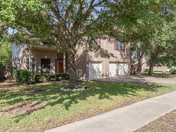 2nd image of 2308 Sandra Dr