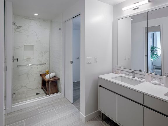 5th image of 146 Pierrepont St APT 15C