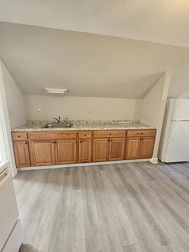 83 Gibbs St Photo 1
