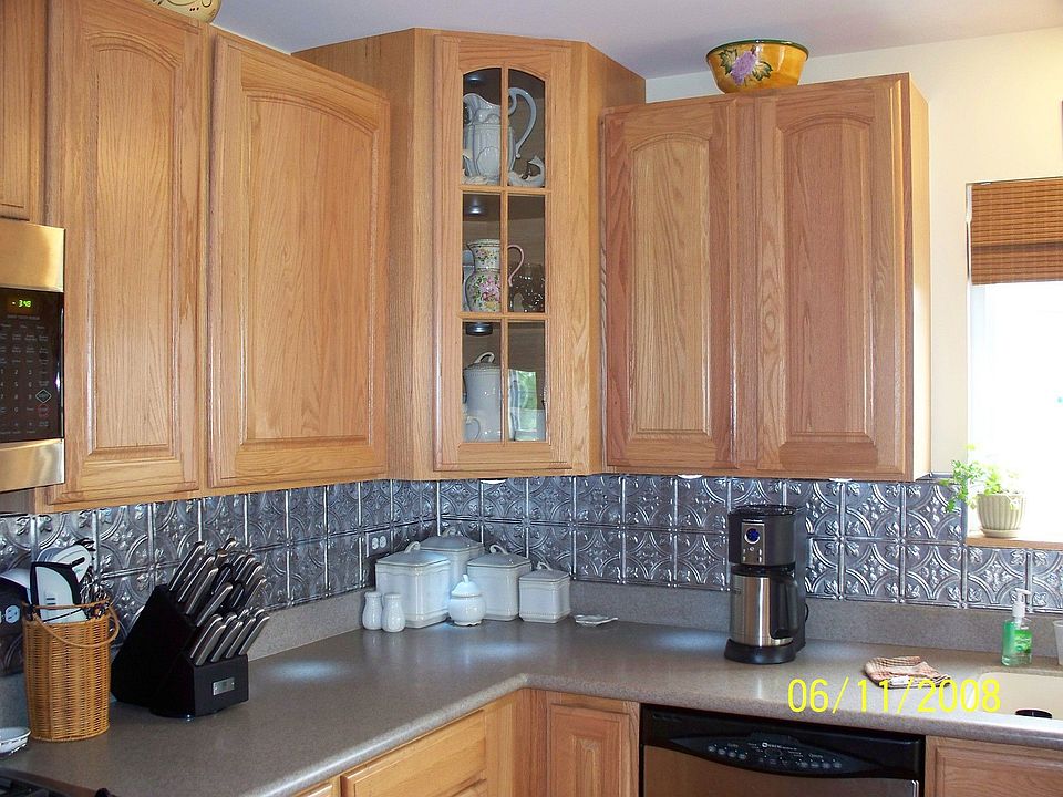 Kitchen cabinets
