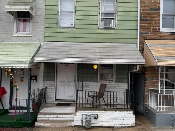 214 S 11th St, Reading, PA 19602