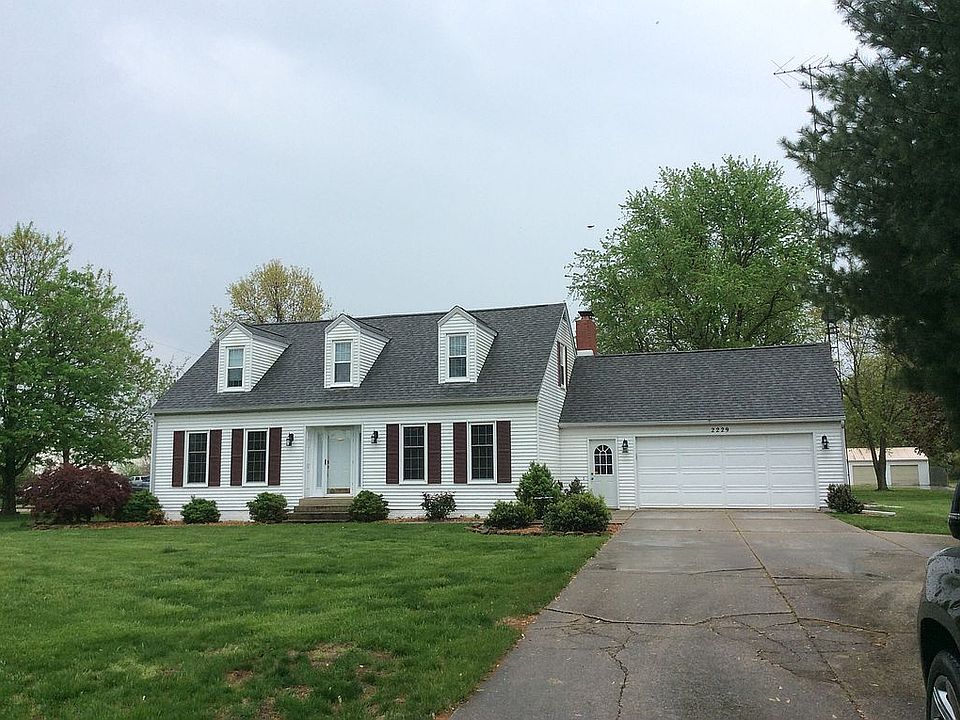 Charming 2-story 