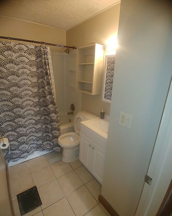 1st image of 265 Archer Dr