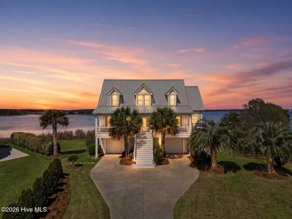 5 Osprey Circle, North Topsail Beach, NC 28460