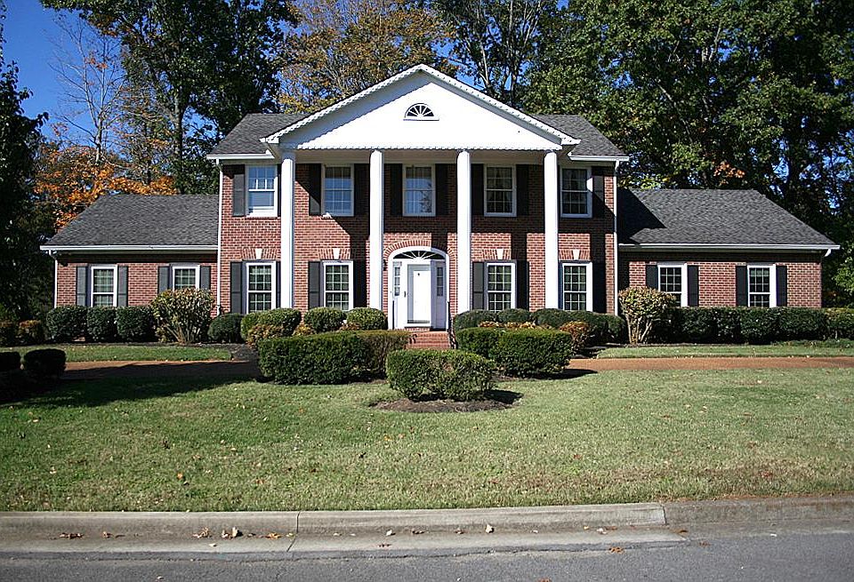 1st image of 2304 Londonderry Dr
