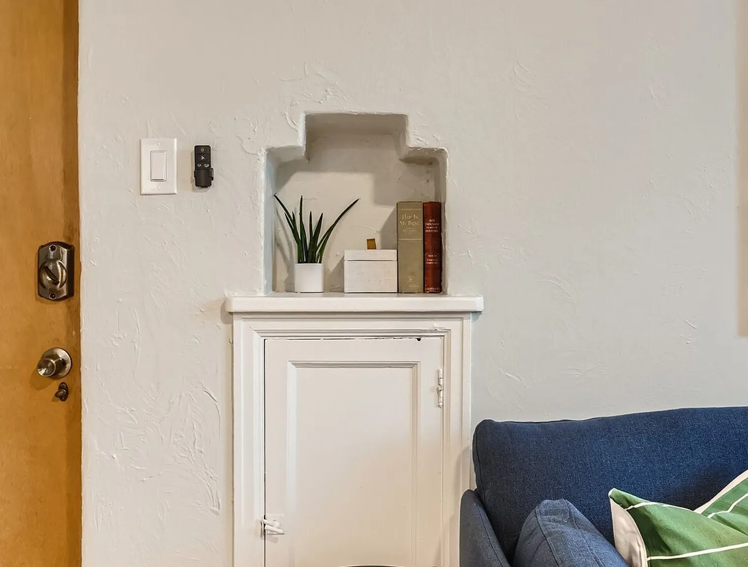 1 bed, 1.0 bath, 452 sqft, $2,225 — Photo 2