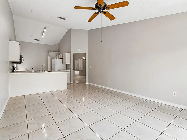 10105 Sea Spray Pl — Photo 22