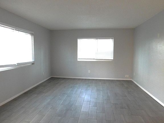 2nd image of 41598 Marine Dr #41598