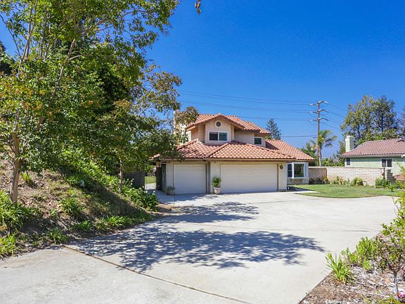 3rd image of 13317 Wintergreen Ln