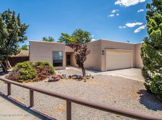 2808 Crescent Ave, Farmington, NM 87401