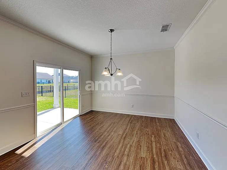 3036 Eagle Bluff Way — Photo 5