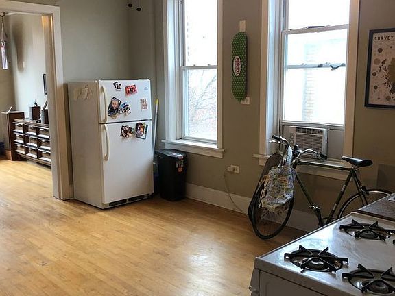 5th image of 1220 N Washtenaw Ave APT 2F