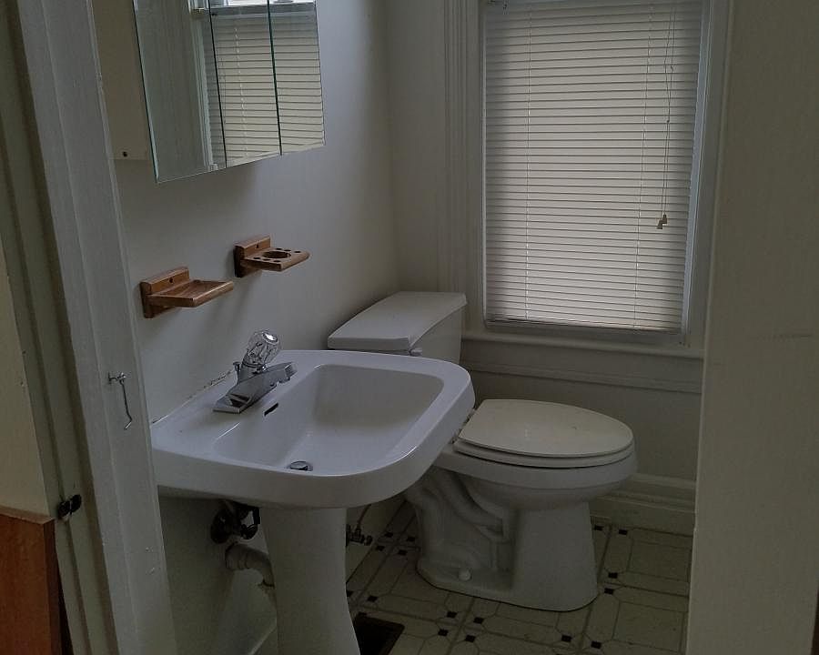 2nd image of 131 Macey Blvd #House