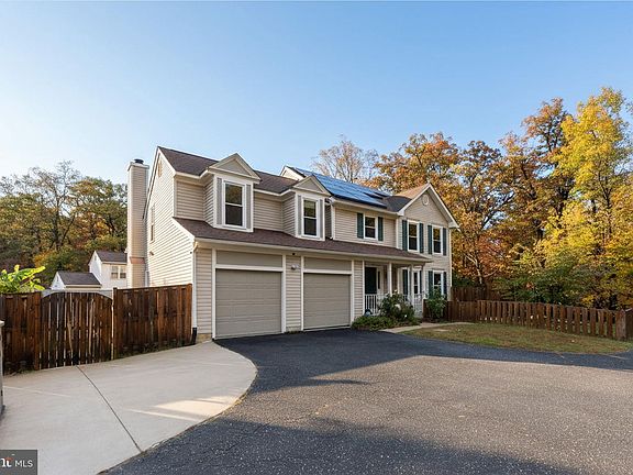 4th image of 3707 Green Ash Ct