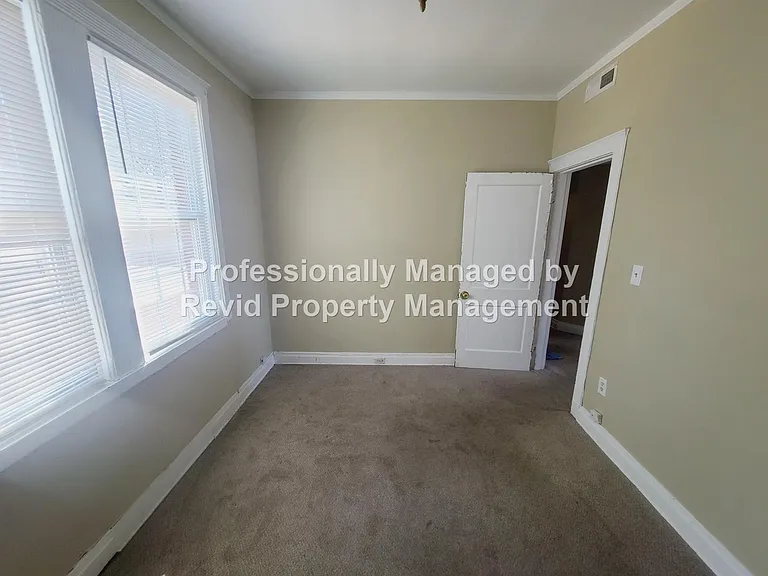 1353 Vance Ave — Photo 21