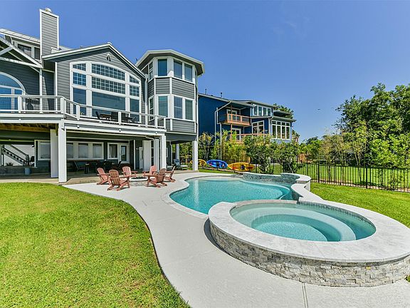 4th image of 605 Quintana Roo Pl