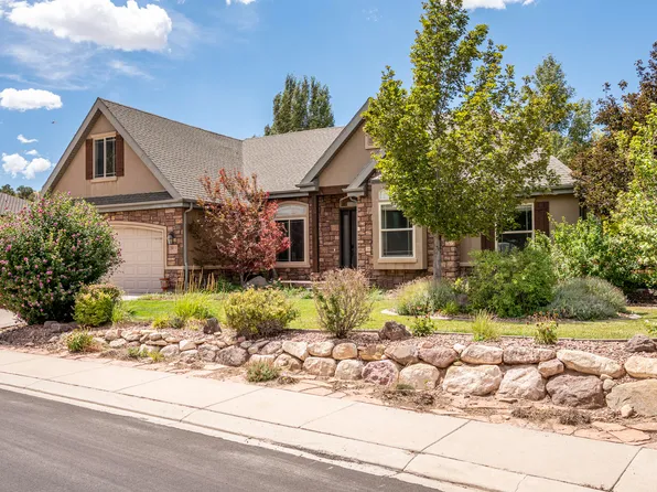2001 N Ashdown Forest Rd, Cedar City, UT 84721