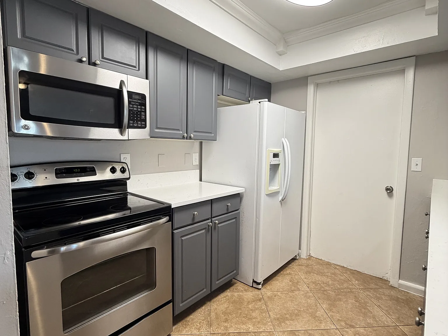 3227 Skyline Boulevard new - 1 — Photo 4