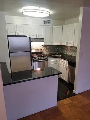 Rented by Punia & Marx Inc. | media 8