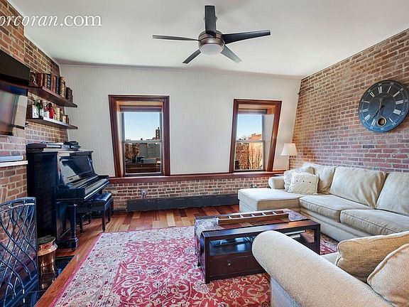 3rd image of 2101 5th Ave APT 4S