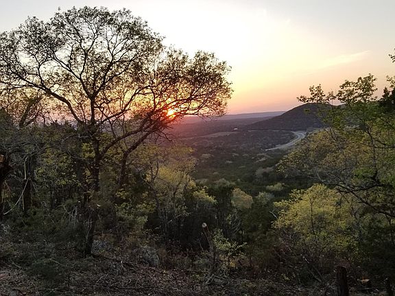 3rd image of 9002 Bar K Ranch Rd