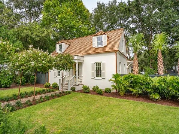 686 McCants Dr, Mount Pleasant, SC 29464