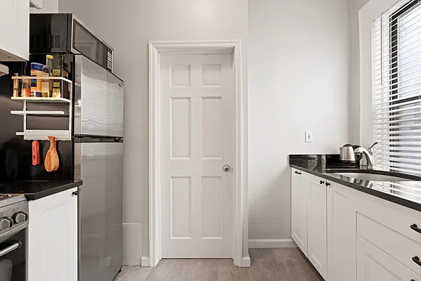 Rented by Douglas Elliman | media 8