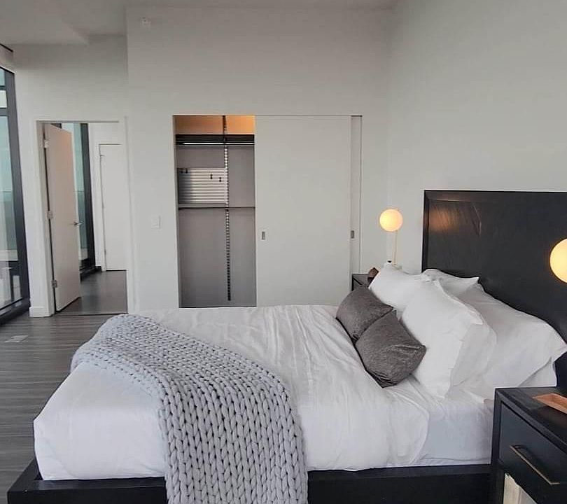 1st image of 1201 S Prairie Ave #4801