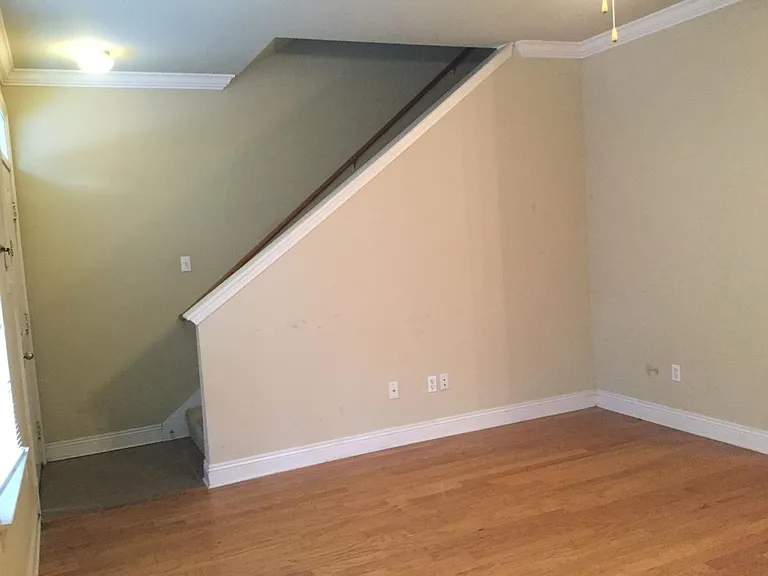 5356 Arlington Ct — Photo 9