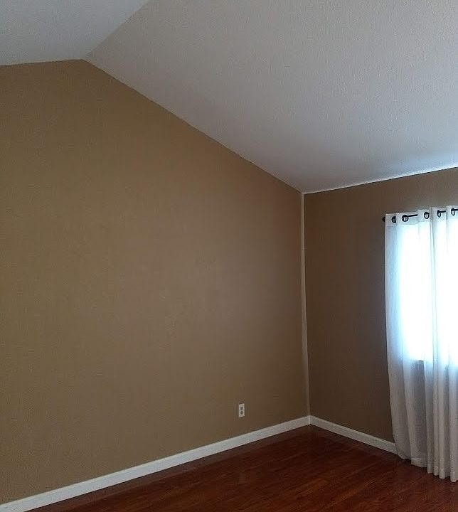1st image of 9149 Newhall Dr APT 94