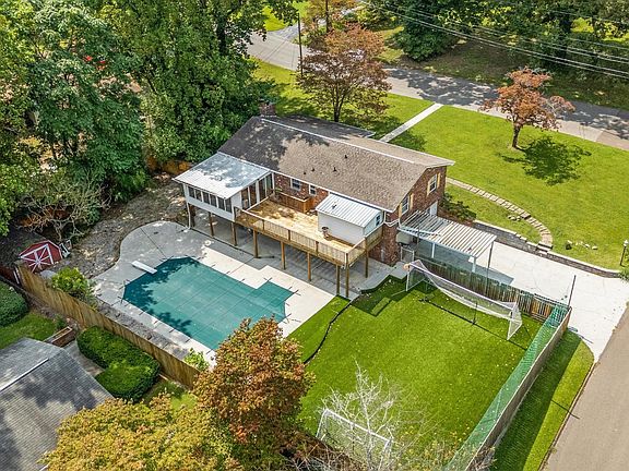 2nd image of 4621 Royalview Rd Lot 6