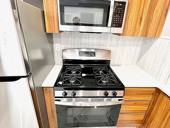 4th image of 113-02 Atlantic Ave #3C