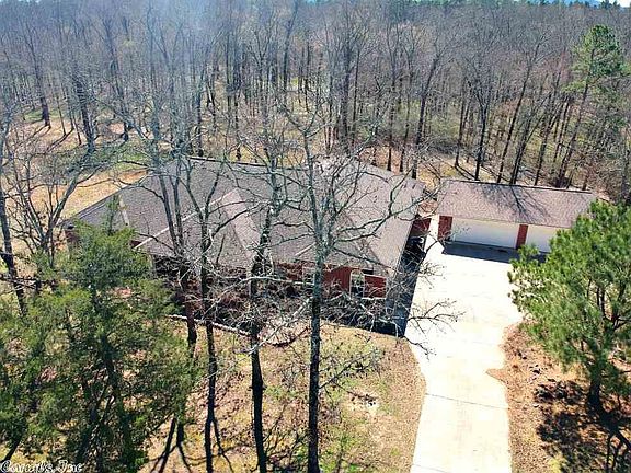 3rd image of 102 Deer Run Ln