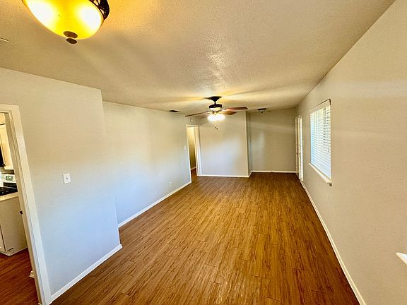 3rd image of 2601 Aldford Dr