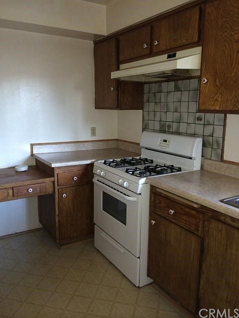 1st image of 10749 Magnolia Ave APT 101