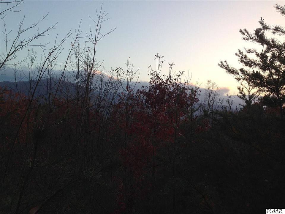 2nd image of Sonshine Ridge Rd