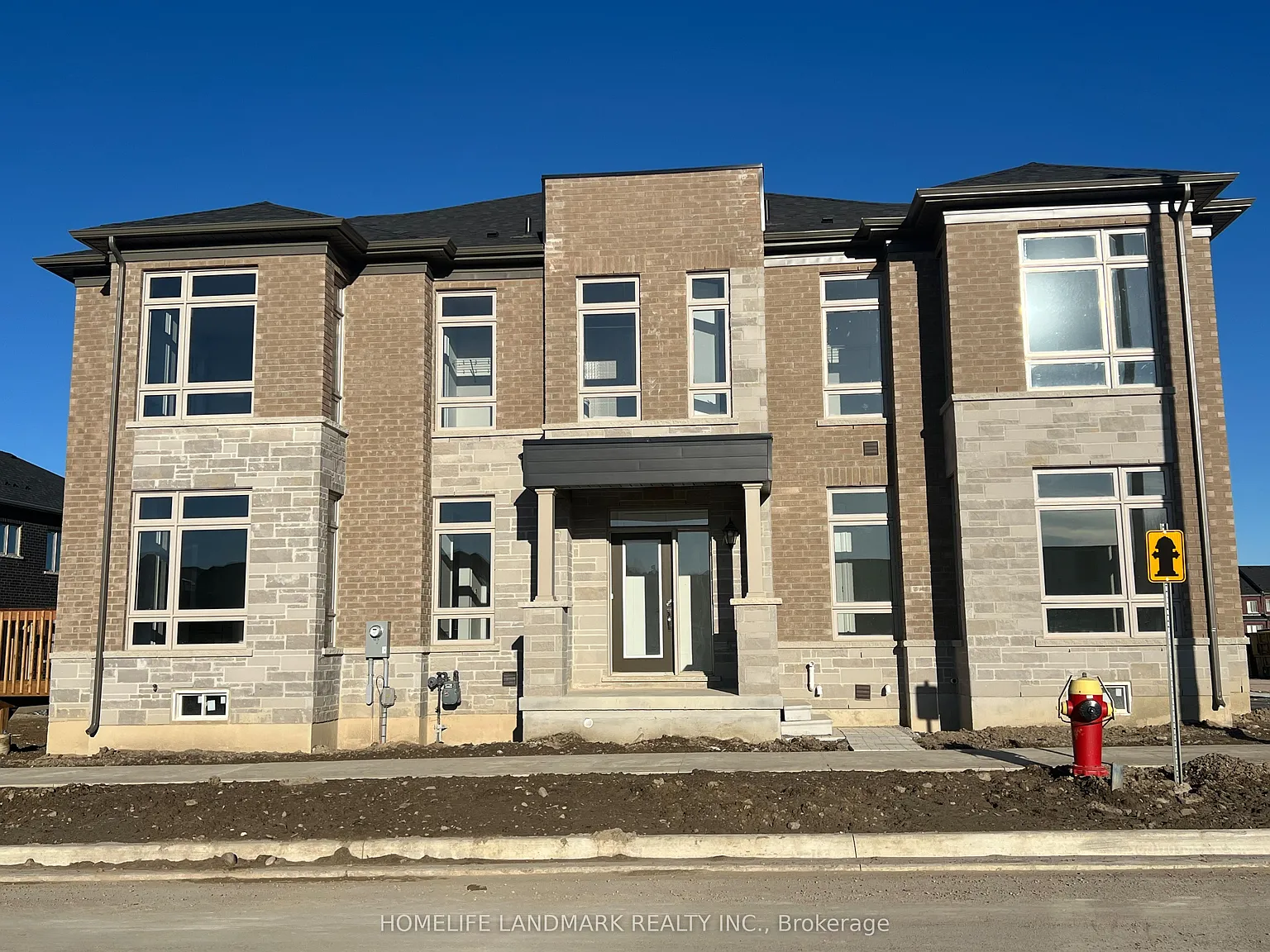 3 bed, $3,600 — Photo 3