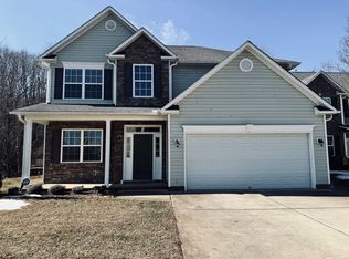 17 Stonebury Dr, Arden, NC 28704