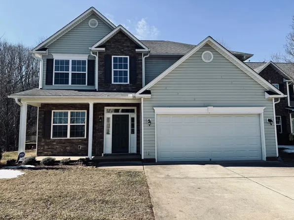 17 Stonebury Dr, Arden, NC 28704