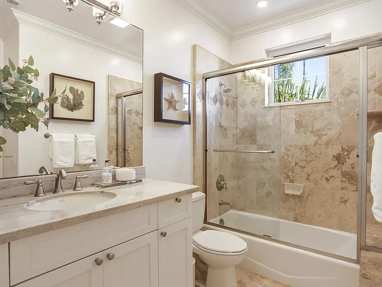 388 Bonair St — Photo 35