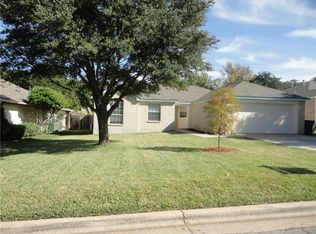 1808 Laurel Ln, Leander, TX 78641
