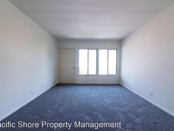 4th image of 4454 W 2nd St APT 11