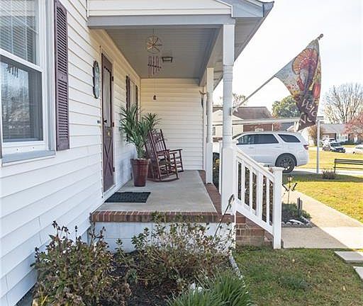 3rd image of 701 Kippax Ct
